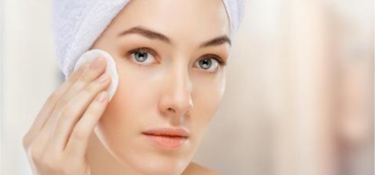 Remove-Dead-Skin-Cells-from-Face-with-Easy-Natural-Methods-blog